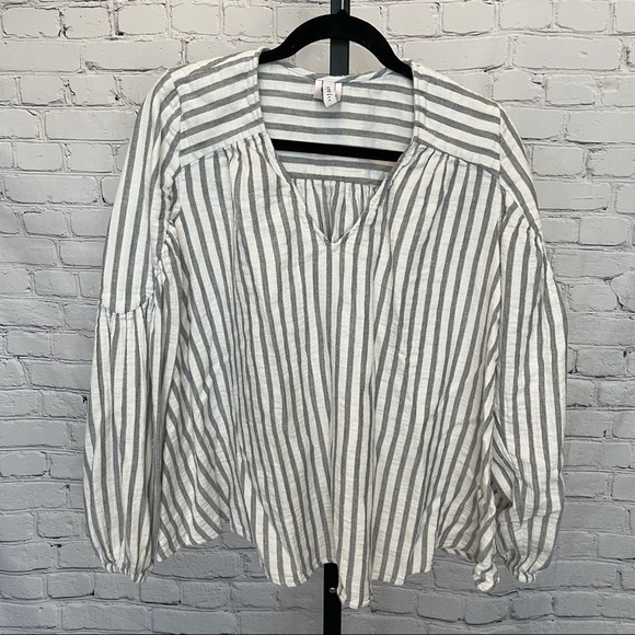 Steele Estate Striped Peasant Blouse - Picture 4 of 7